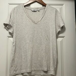 Vineyard Vines Women’s Striped V Neck Tee